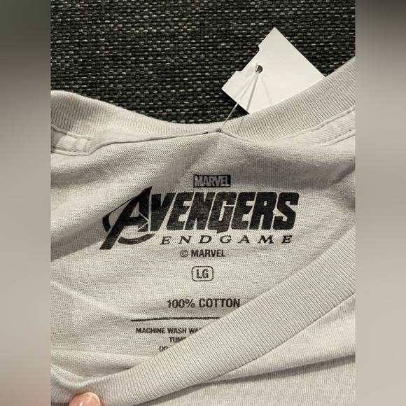 Marvel Captain America Worthy Shirt - Picture 3 of 3